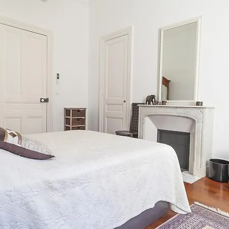 Great 2bedrooms Close To The Palais *