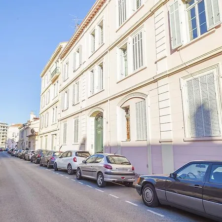 Great 2bedrooms Close To The Palais *